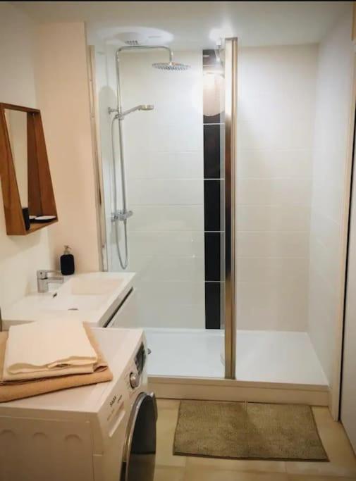 Appartement Calme Centre-Ville. Dieppe Kültér fotó